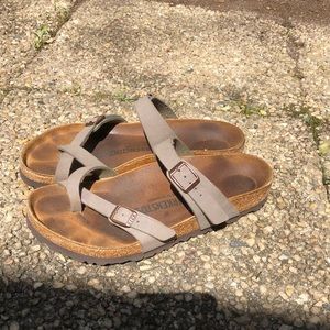 Birkenstock Mayari Sandal 39